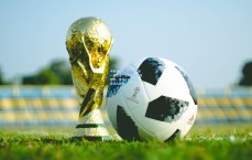 中国竞彩网-超级世界波一锤定音！巴尔韦德癫狂狂欢，皇马2-1逆转马竞闯入决赛